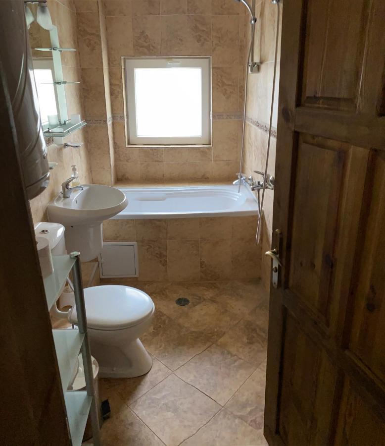 Hotel Къща Дьовлень/House Dyovlen Devín Zewnętrze zdjęcie
