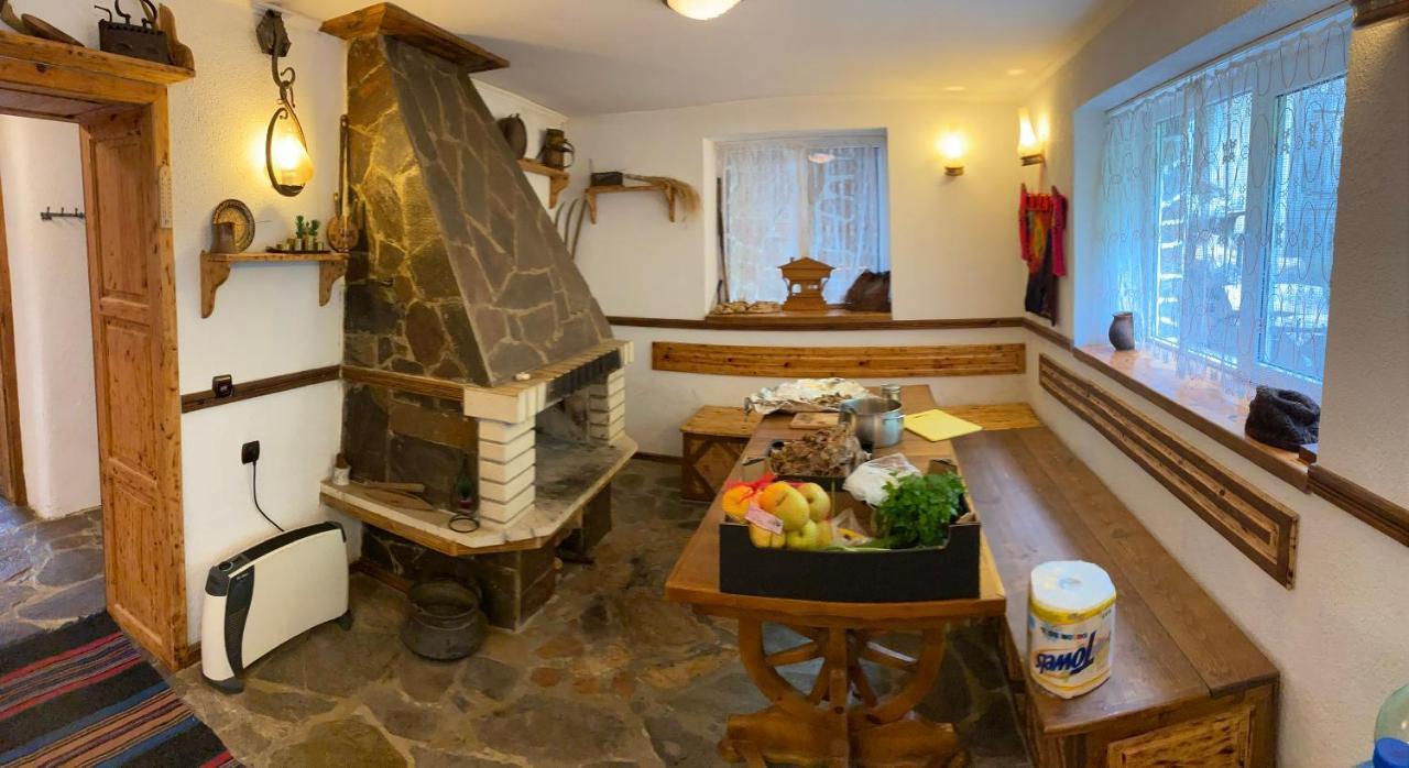 Hotel Къща Дьовлень/House Dyovlen Devín Zewnętrze zdjęcie
